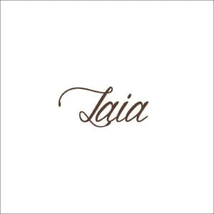 Lámina personalizada con nombre "Taisia" en estilo elegante y sofisticado, ideal para regalos y decoraciones.