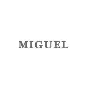 Álbum 3F con diseño elegante para guardar recuerdos y fotografías especiales.